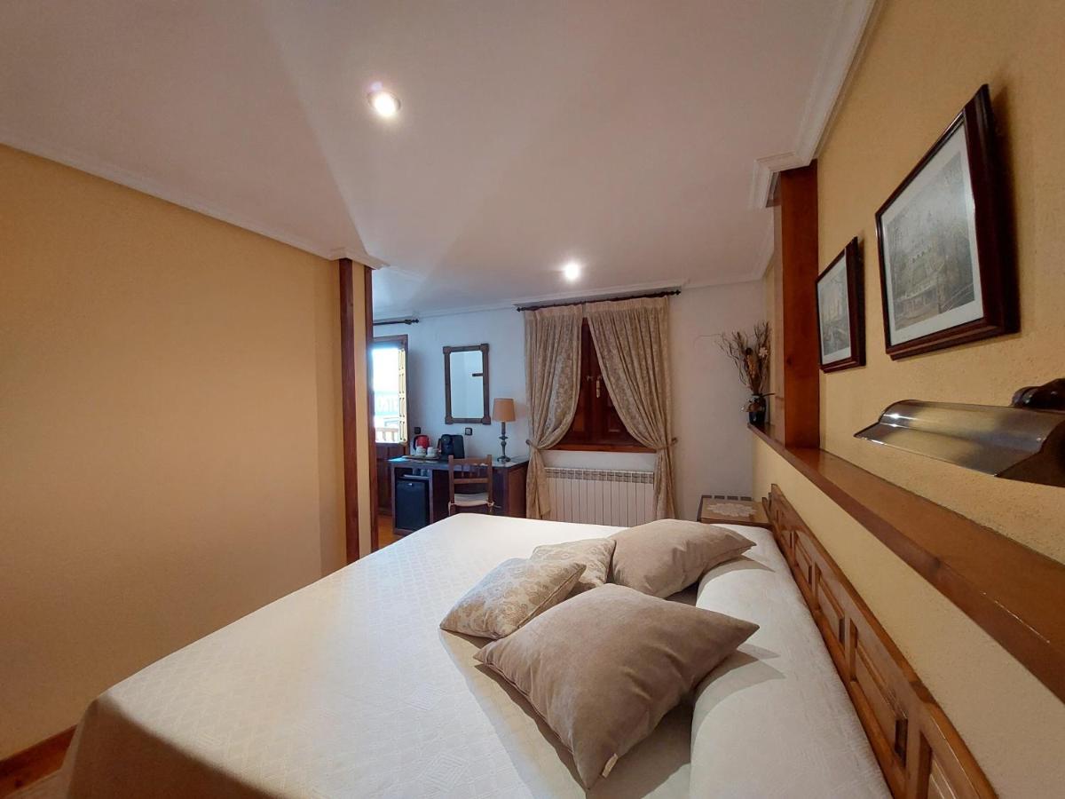 Hosteria Picos De Europa Potes Exterior photo