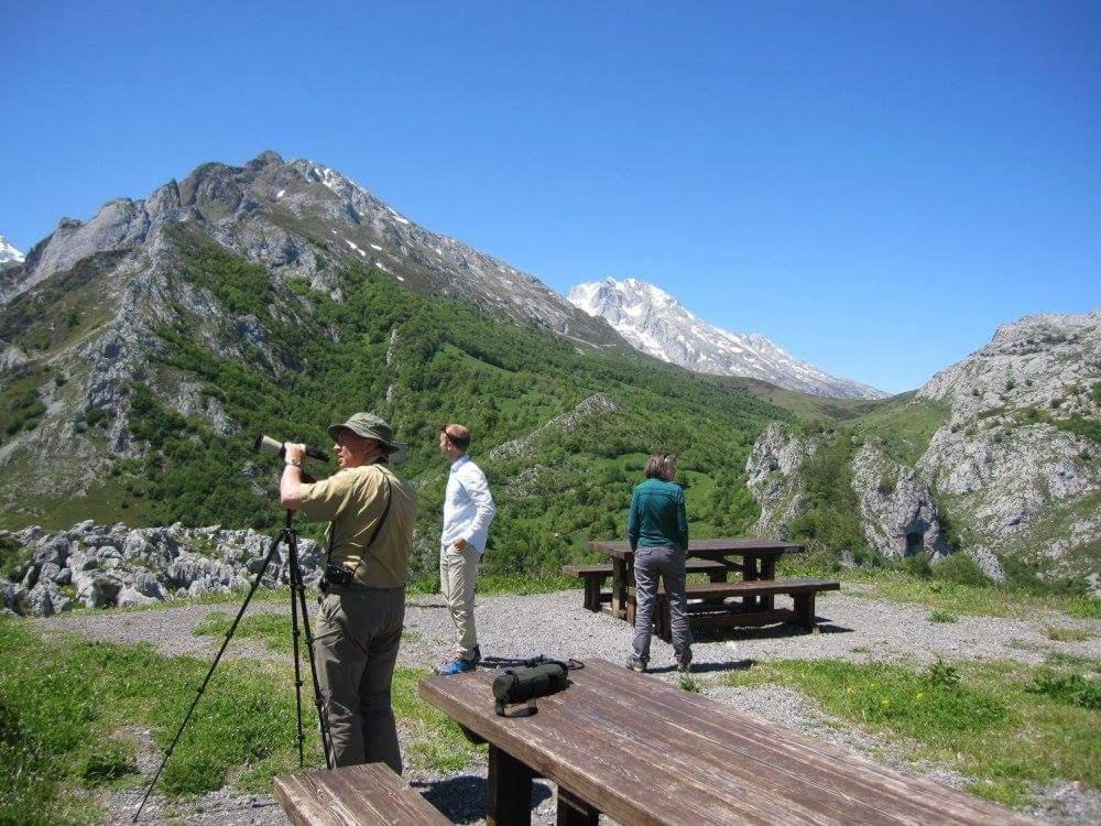 Hosteria Picos De Europa Potes Exterior photo