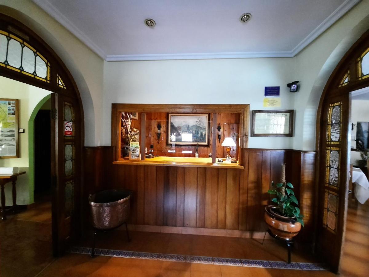 Hosteria Picos De Europa Potes Exterior photo